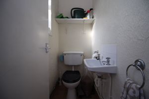 W/C- click for photo gallery